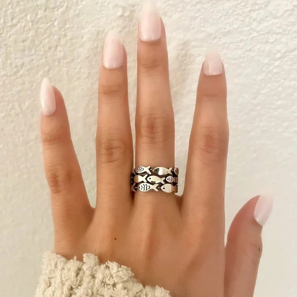 925 Sterling Silver Fish Ring School of Fish Ring Dainty Fish Ring Band - Picture 3 of 9